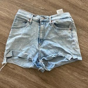 Levi’s shorts